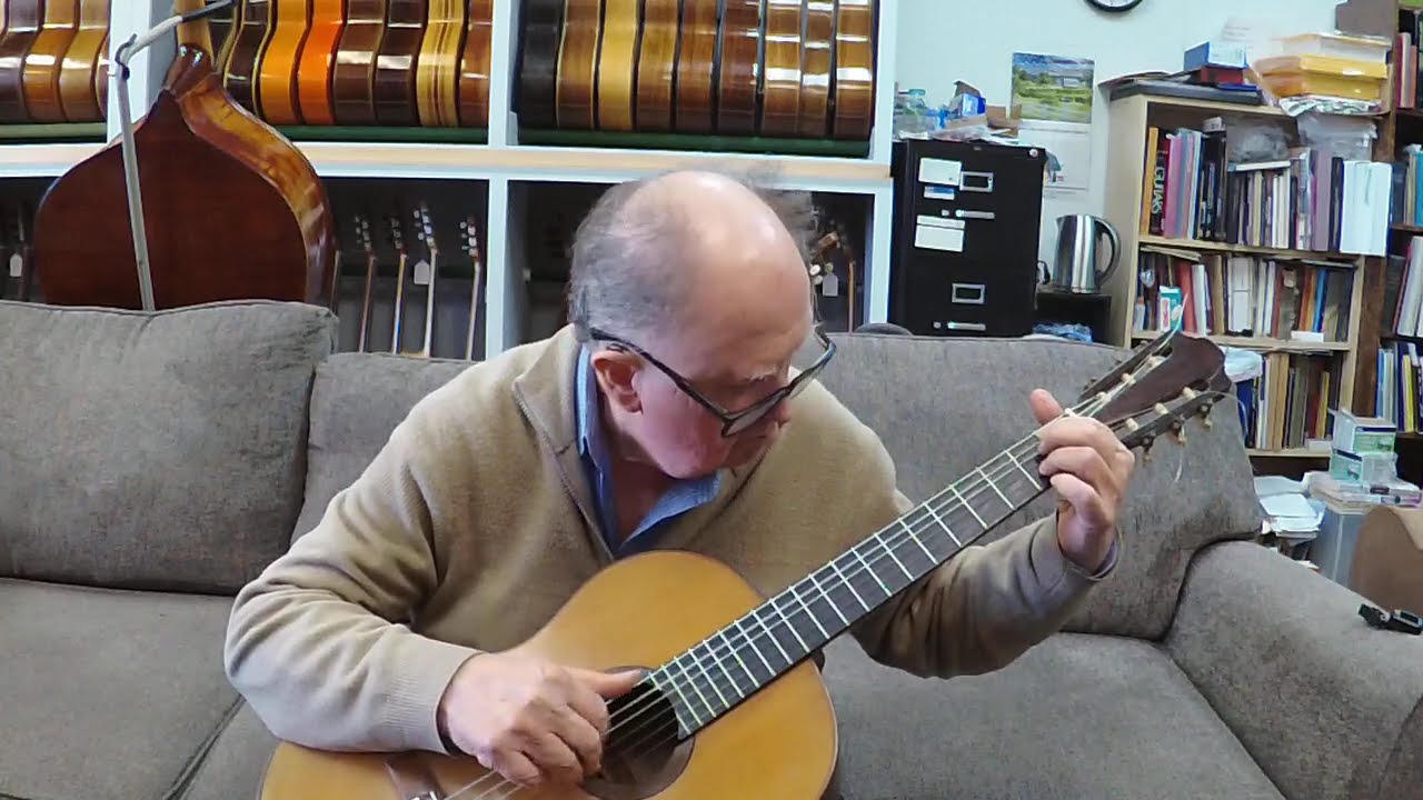 1934 Rodolfo Camacho Viera Classical Guitar New strings. Bach Allemand 3rd Cello Suite Carcassi Sor