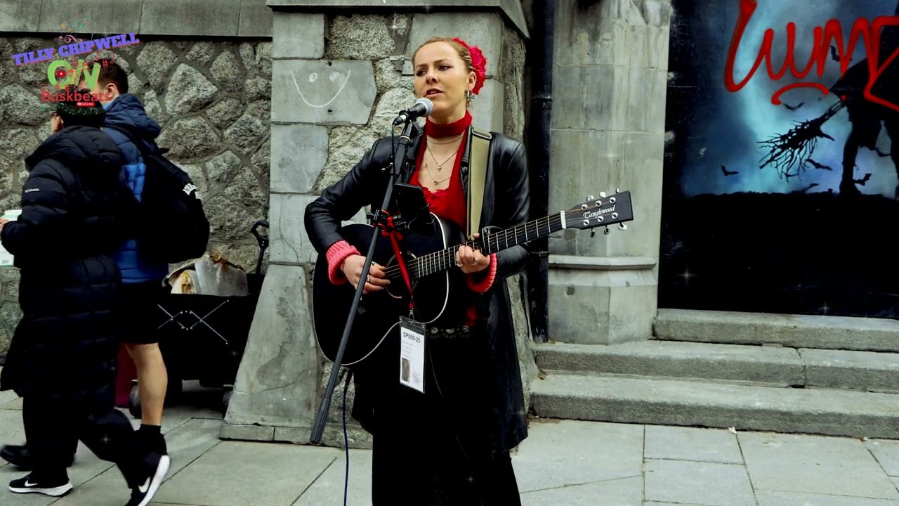 Wonderful must see performance / Hallelujah by the Remarkable Tilly Cripwell live on Grafton Street