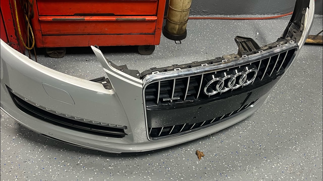 2012 AUDI Q7 FRONT BUMPER COVER REMOVAL