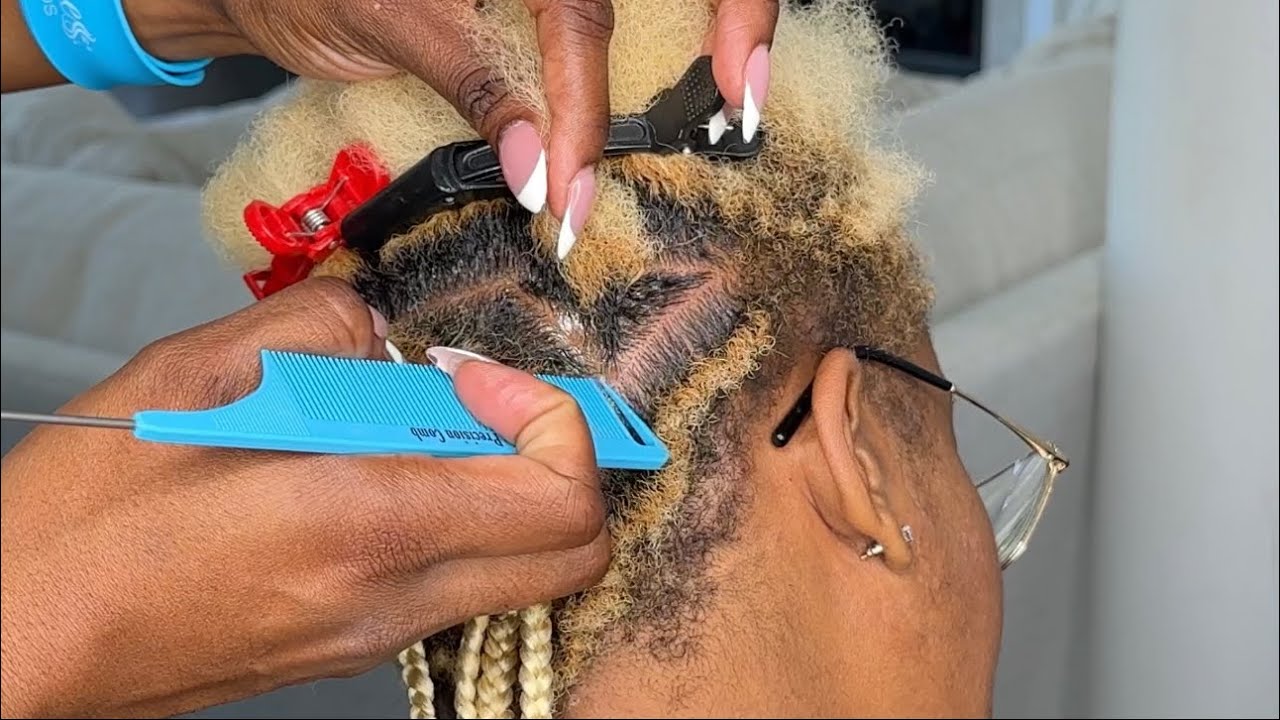 Short | Blonde | Mohawk | How to Triangular Knotless Braids Short Blonde Mohawk Hair