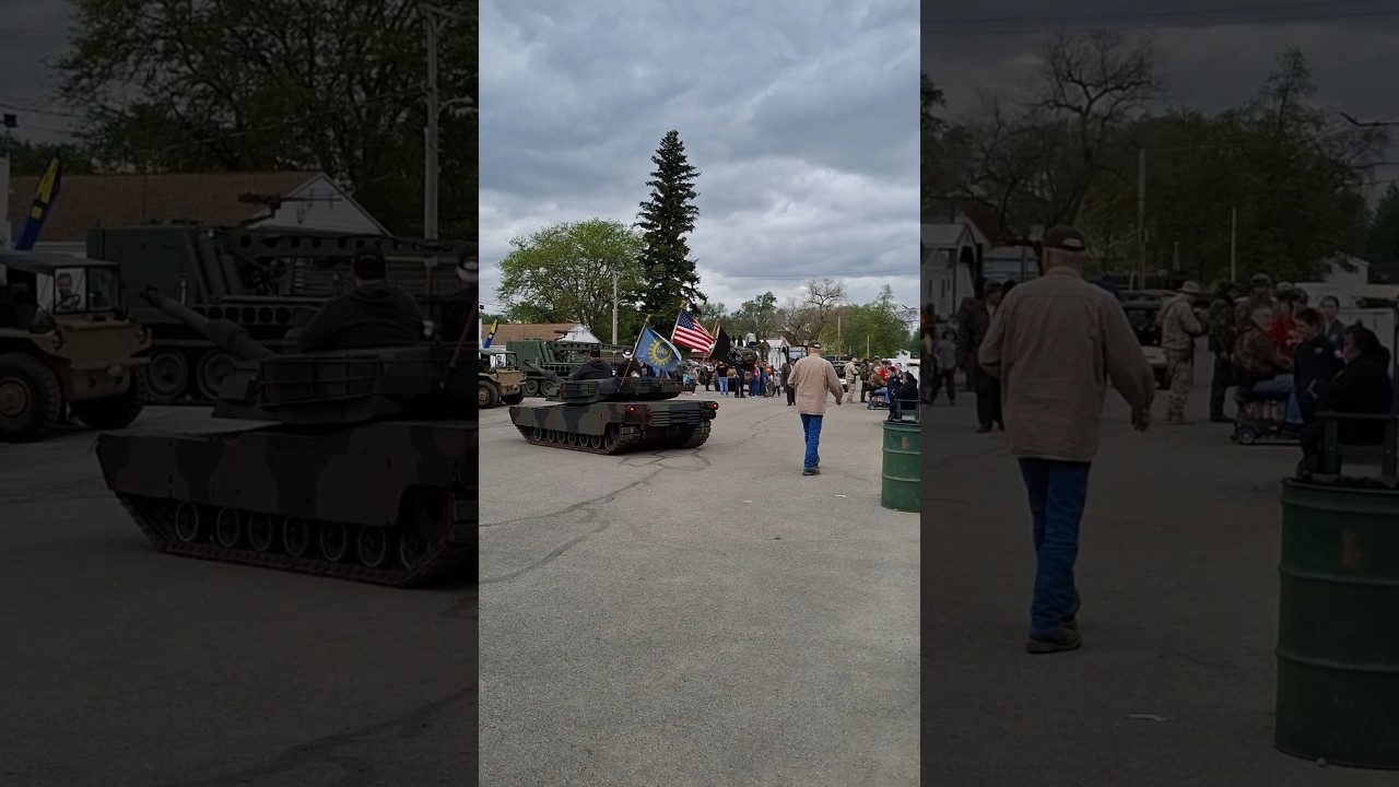 1/2 Scale Tank firing it's gun