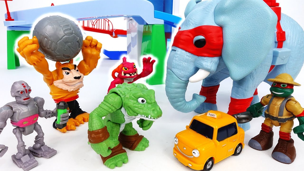 Go Teenage Mutant Ninja Turtles~! Shredder And Safari Elephant - ToyMart TV