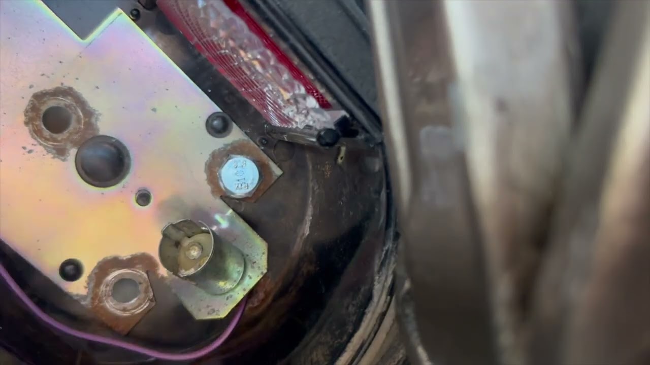 A repair for TJ tailight grounding issue (due to rust)