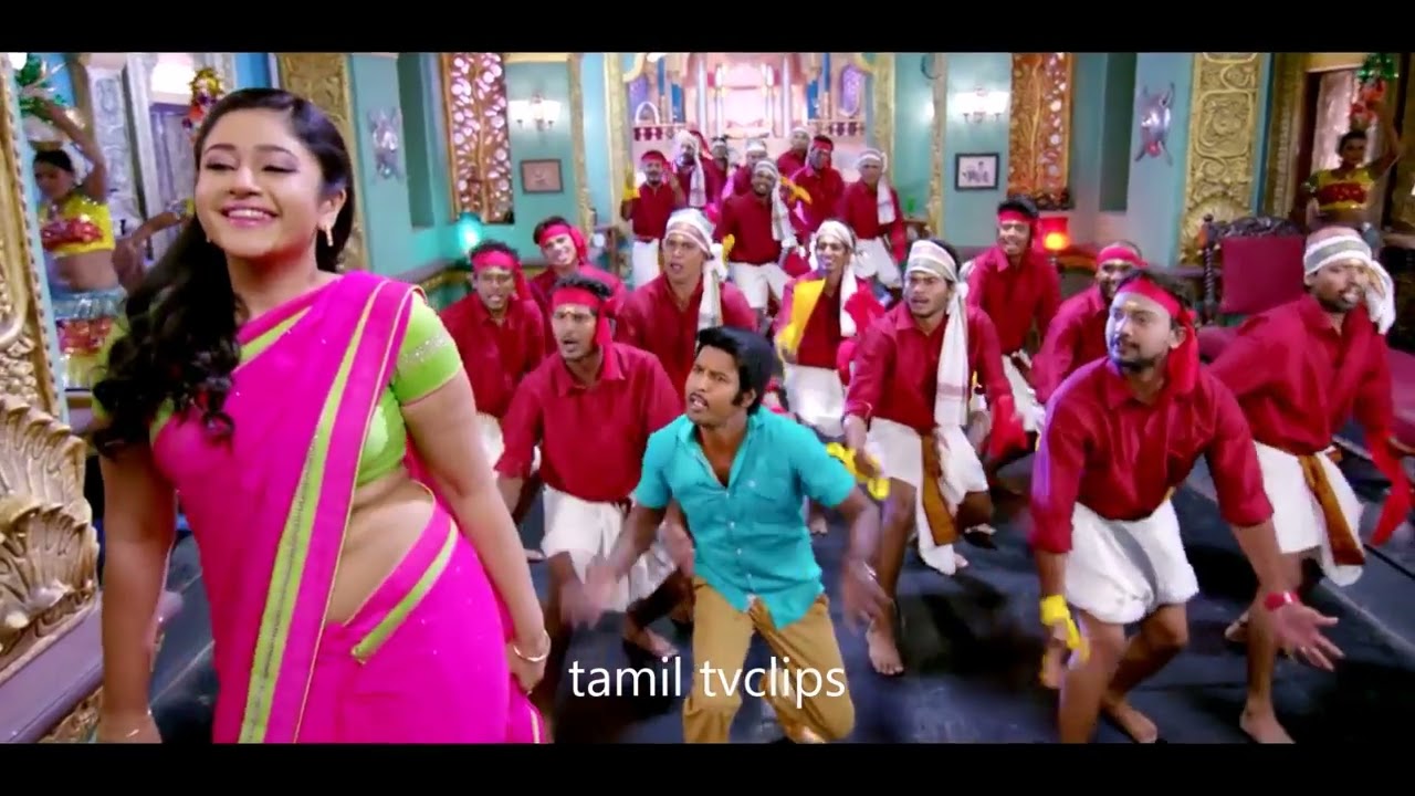 Poonam Bajwa Fleshy Navel Show
