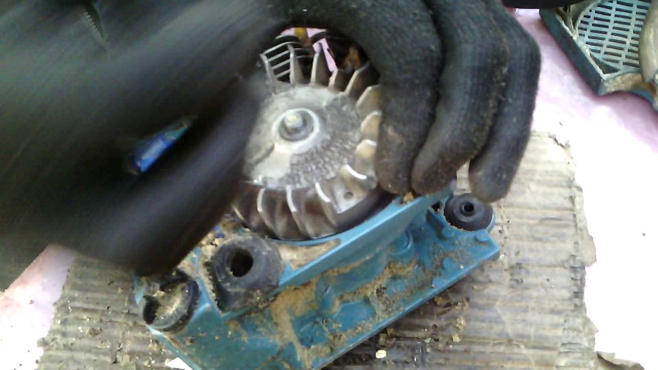 Не заводится бензопила Makita dcs 400
