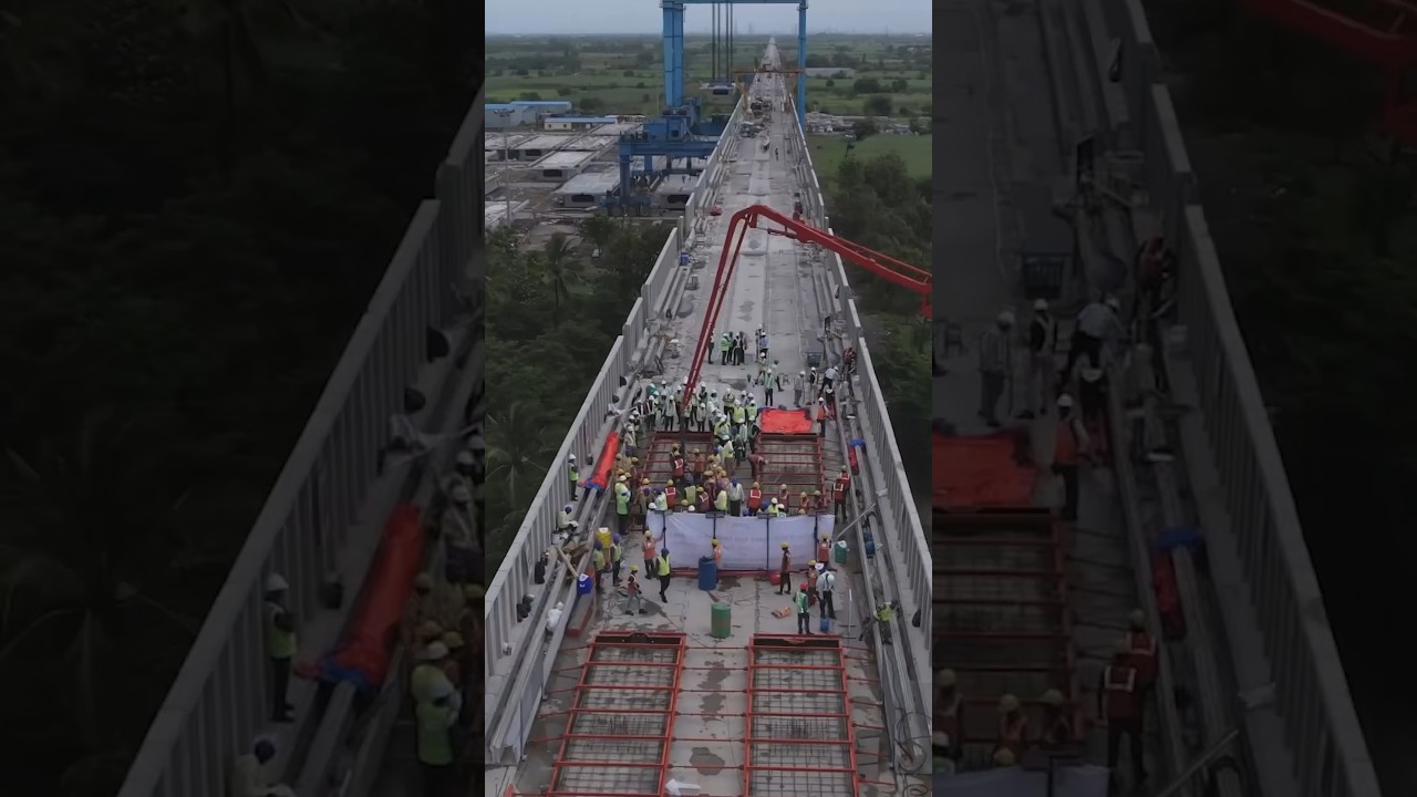 Casting of India's 1st reinforced concrete track bed for #BulletTrain near Surat. #shorts