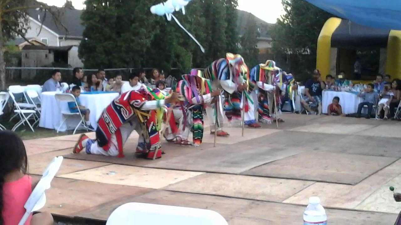 Los  viejitos  alegres de  michoacan