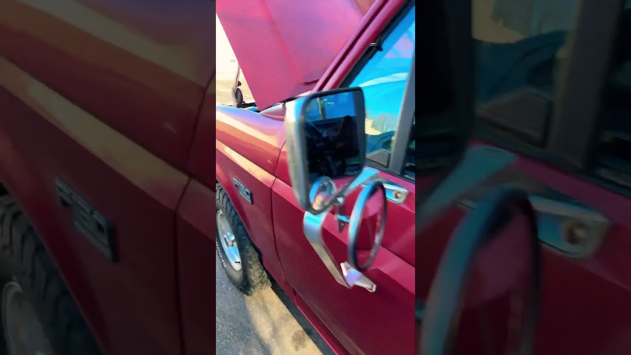 1996 Ford F-150 4.9L start-up and walk around