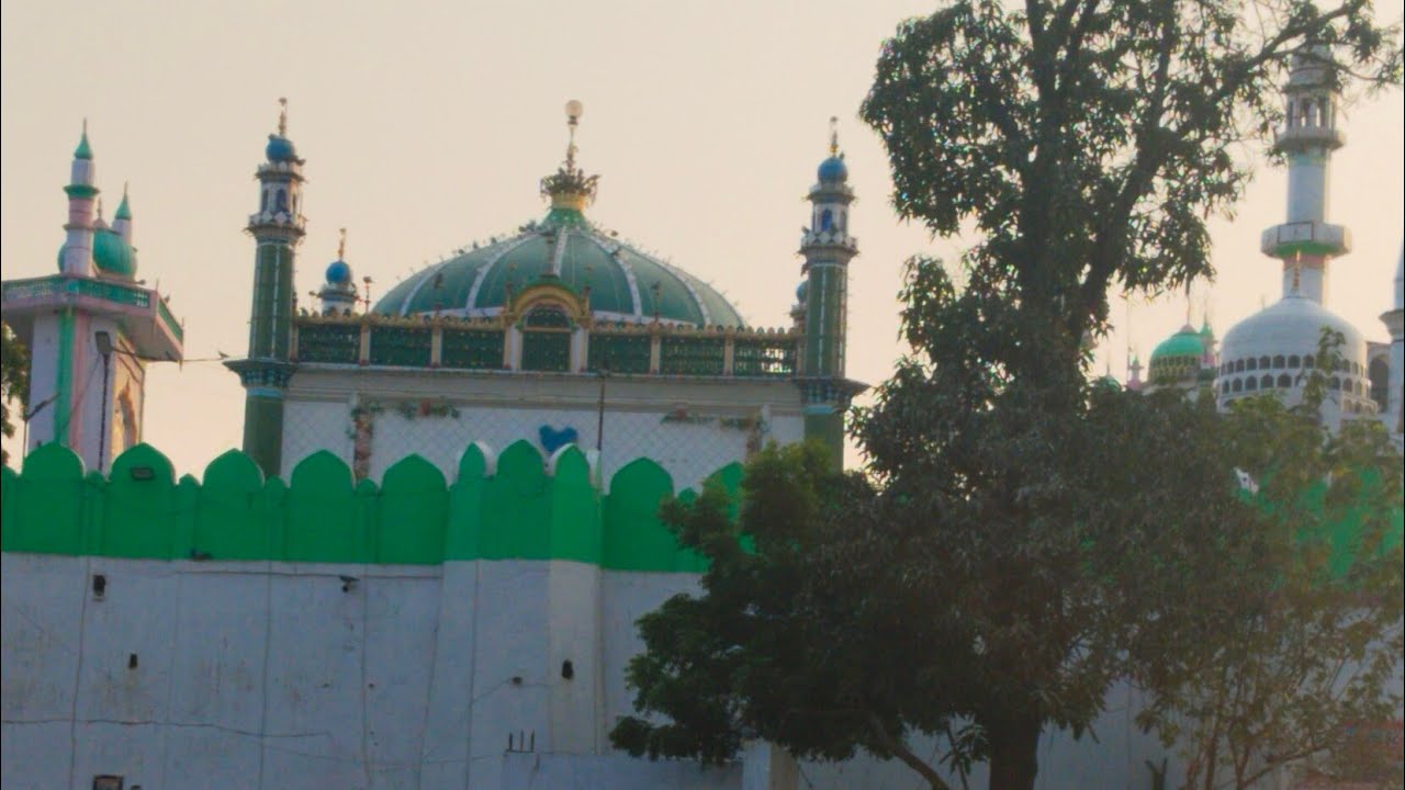 ashrafi Mastan is live jiyarat Karen Asthana Makhdoom Ashraf
