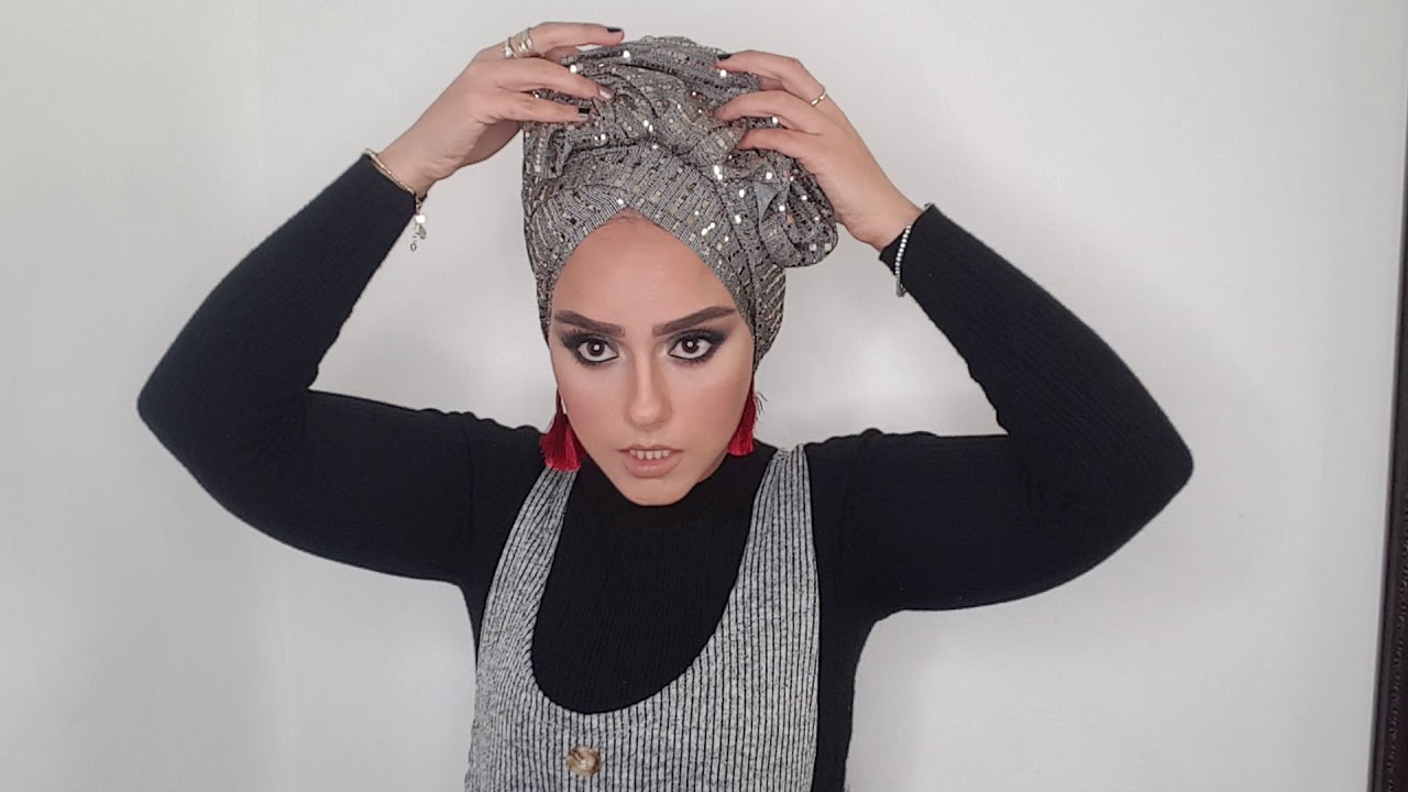 הסבר על הבובו שלי ולקראת הסוף קשירת מטפחת