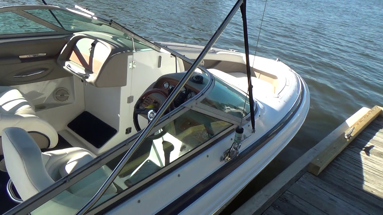 2002 Cobalt 246 Bow rider