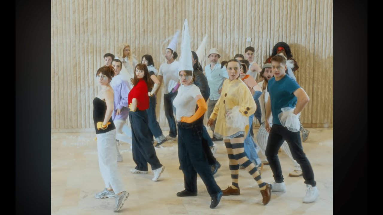 Odezenne - Hey Joe (Clip Officiel)