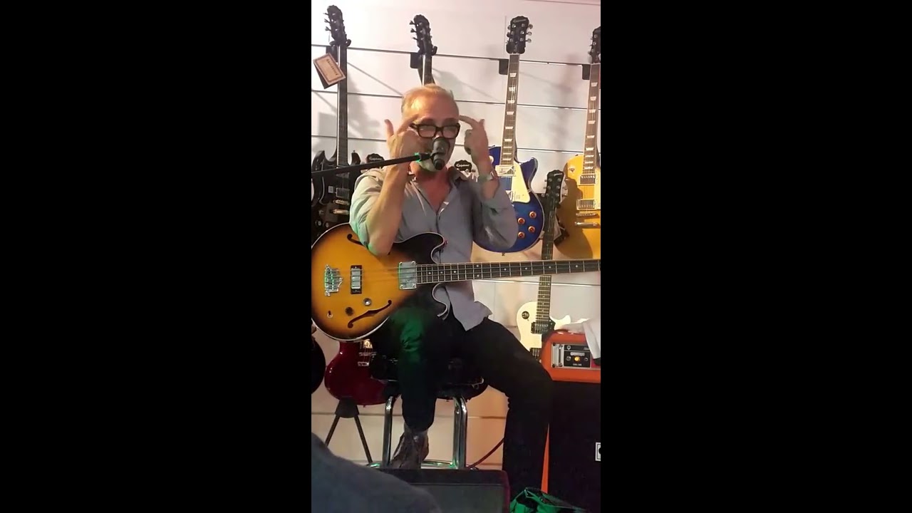 An Evening with Nick Seymour (Crowded House) - Amsterdam