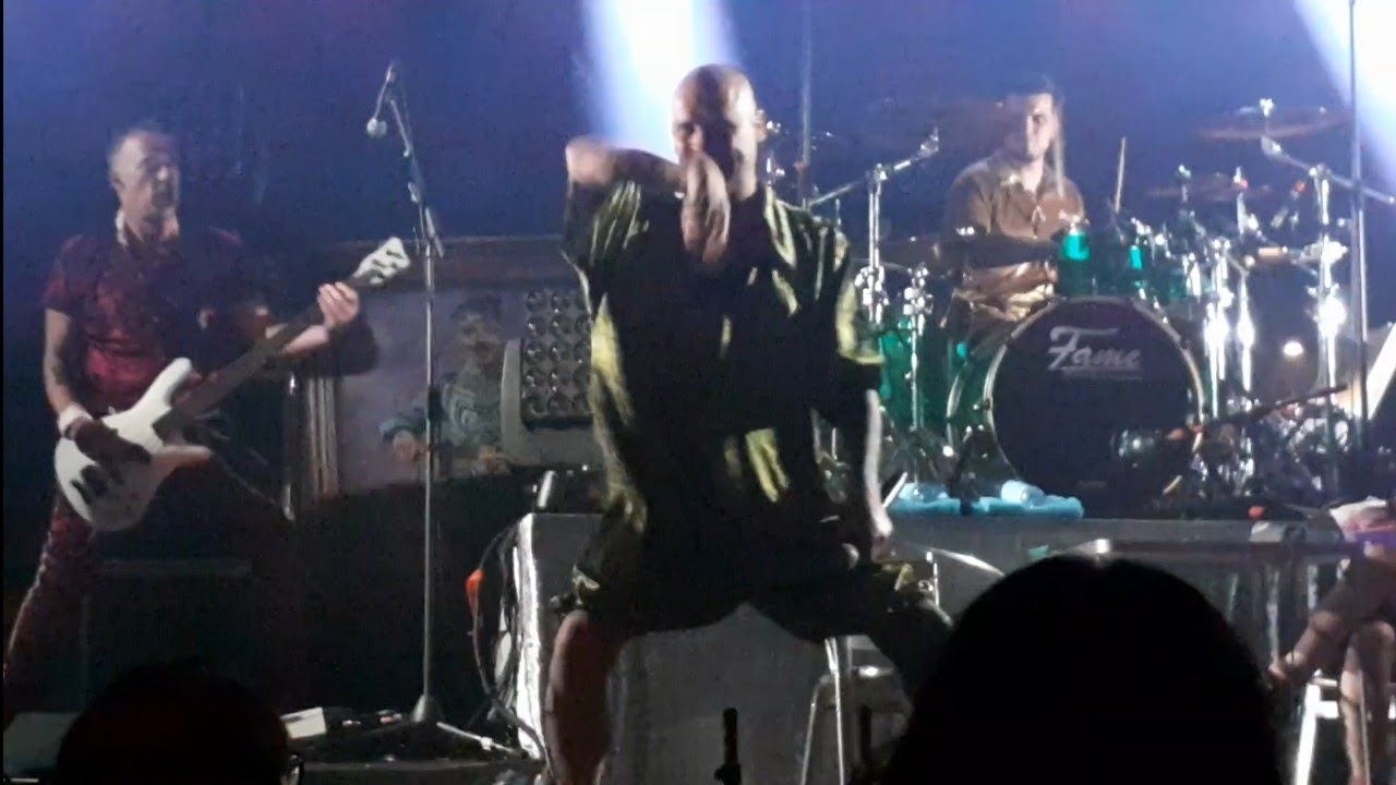Knorkator   / Sieg der Vernunft    Live Aladin Bremen  29.10.2022