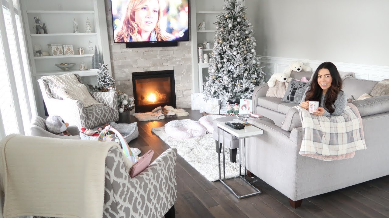 OUR HOLIDAY HOME TOUR🎅🏻🎄 -SLMissGlamVlogs💕