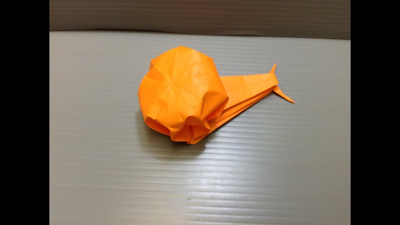 Daily Origami: 029 - Snail