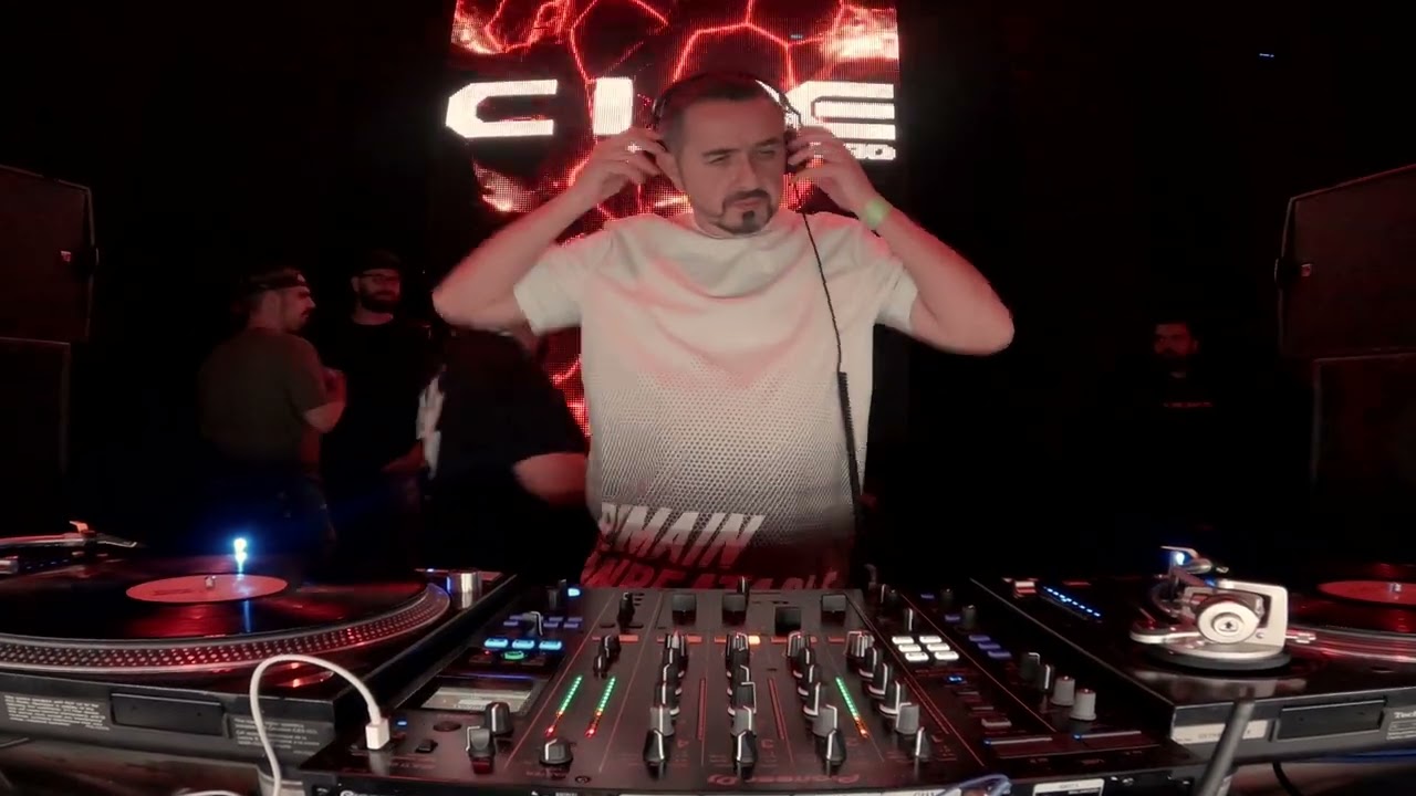Nuke @ Code 20 Aniversario // Retro techno vinyls set