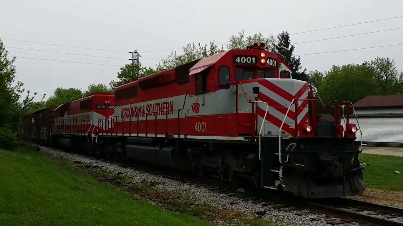 Wisconsin & Southern L467 East at Dane Wisconsin
