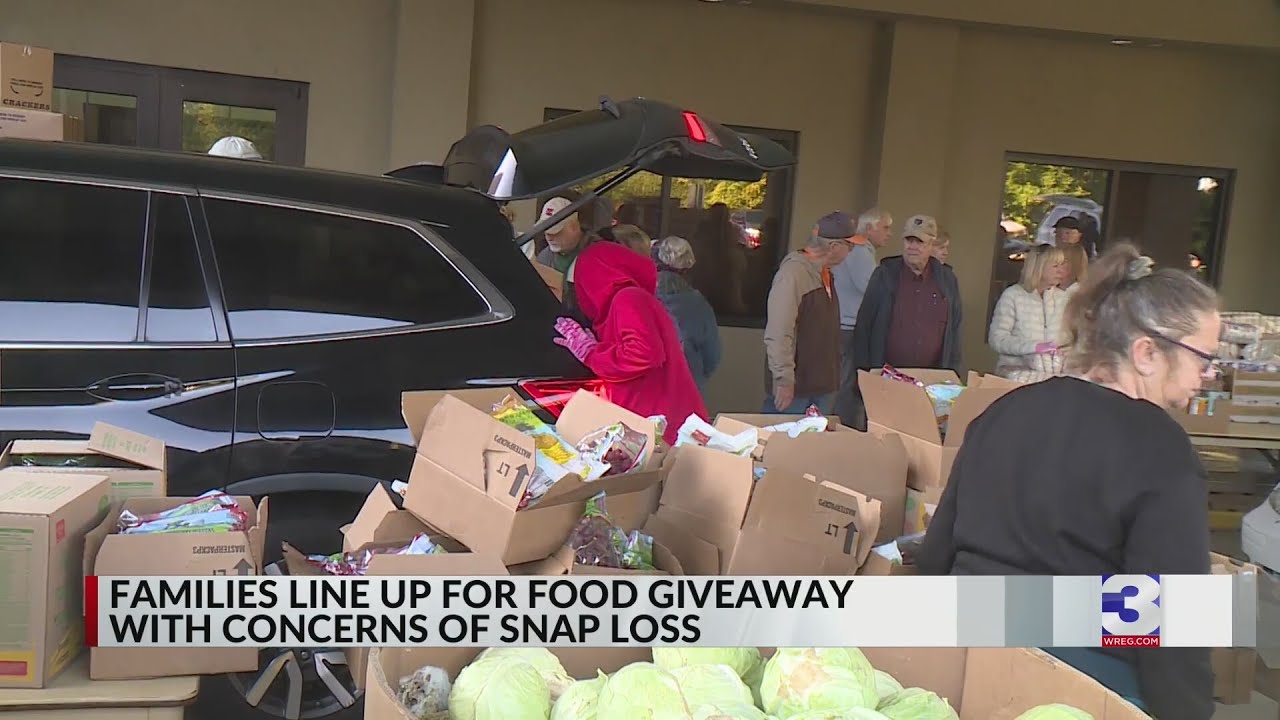 Families struggle to find food amid cuts to SNAP benefits
