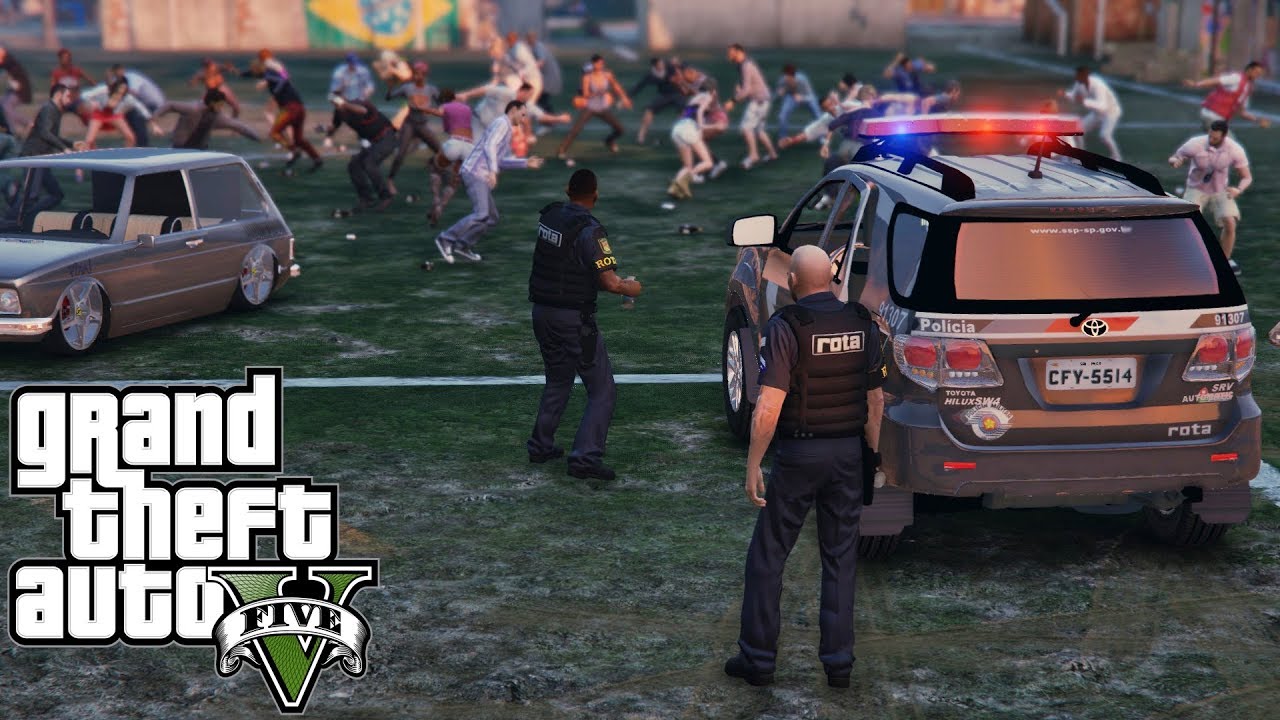 GTA V POLICIA DA ROTA ACABANDO COM O PANCAD&Atilde;O NA FAVELA