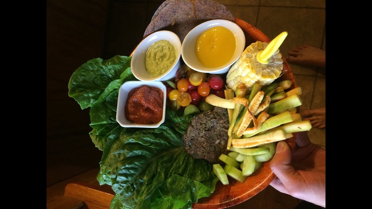 80/10/10 FoodNSport Lifestyle Retreat Review