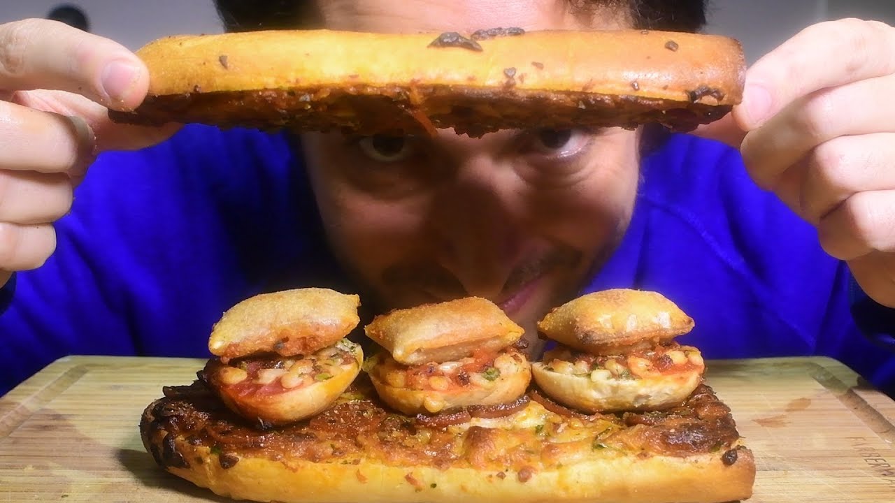 ASMR TRIPLE PIZZA SANDWICH ( Eating Sounds ) FUNNY MUKBANG | Nomnomsammieboy