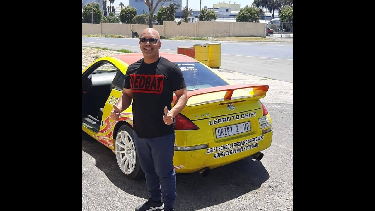 Tracktion  Drifting School - Anthony Bent learning to drift.