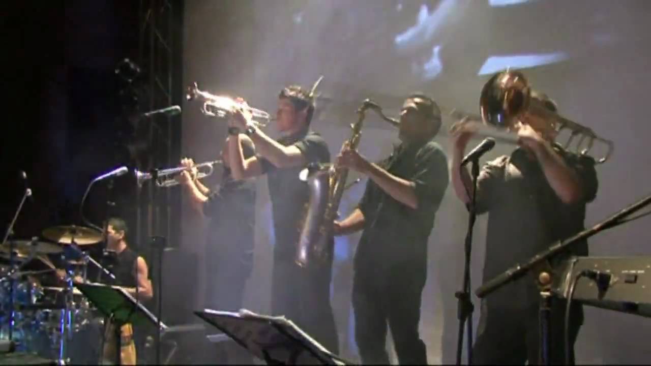 Torno sui miei passi - LIve  2009 - Tributo Adriano Celentano