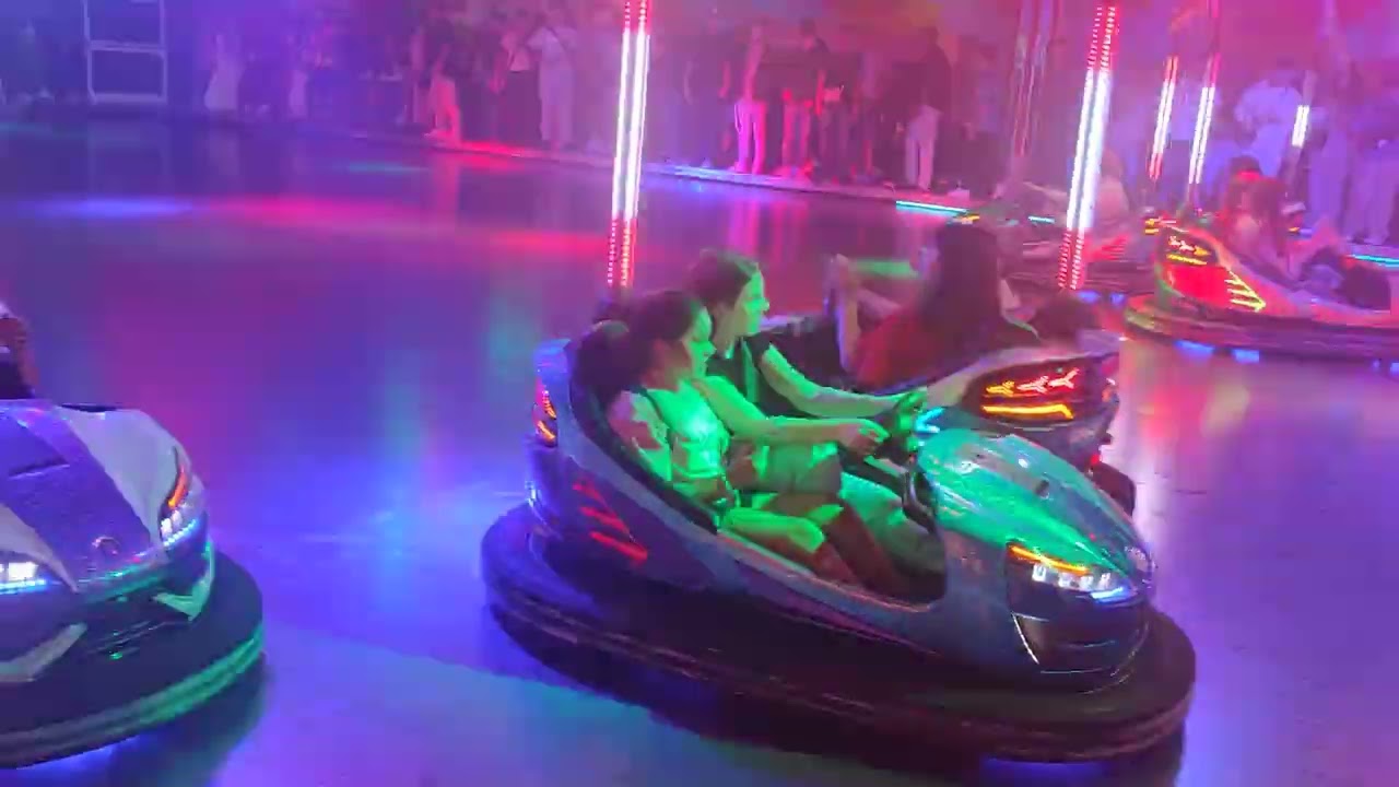 Autoscooter Super Skooter - Ferling (Offride) / Dippemess Frankfurt Herbst 2023 /Kirmes Fahrgeschäft