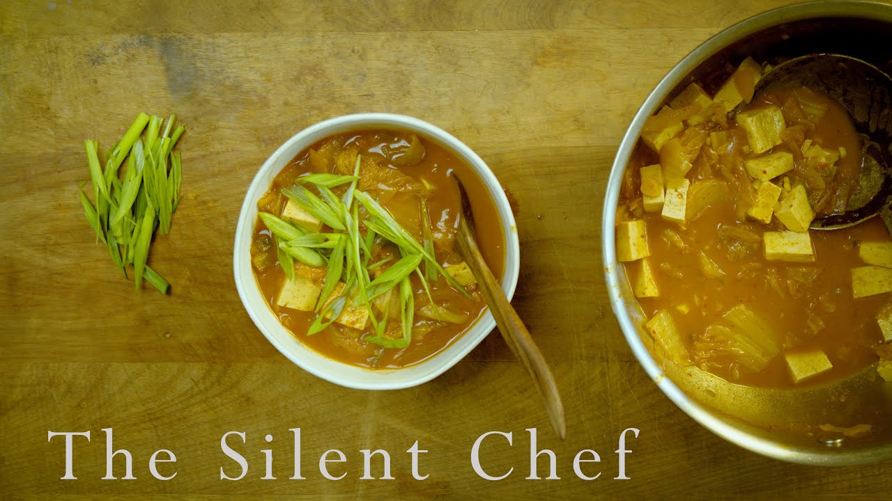 Kimchi Jigae (Vegan) {ASMR} [No Music]