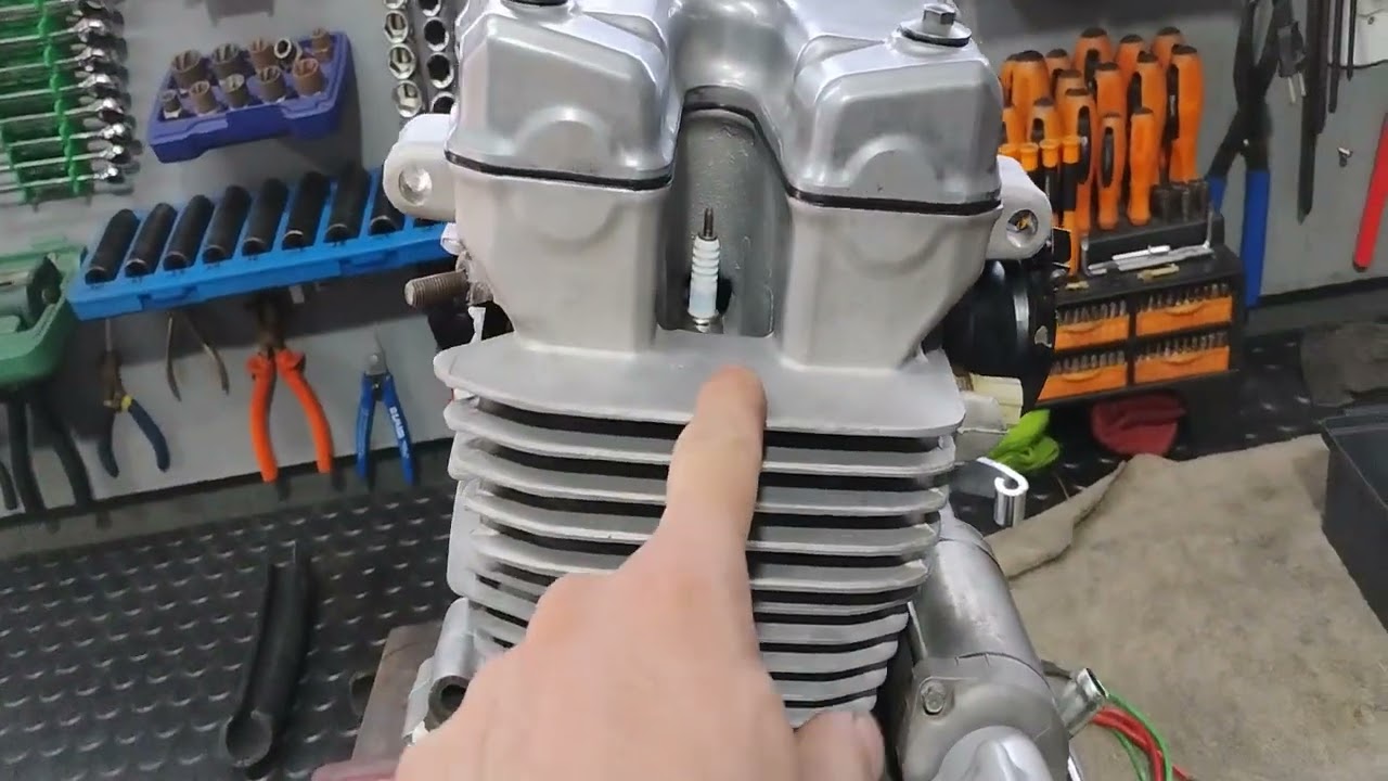 Resolvendo Problemas da CB-300R (10) Preta - Gabriel