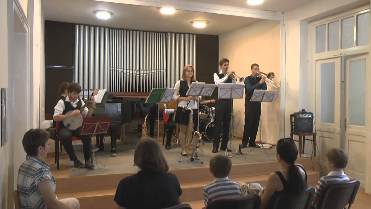 Dixieland Jazzsle hraje: Gavotta  -  Bert Paige