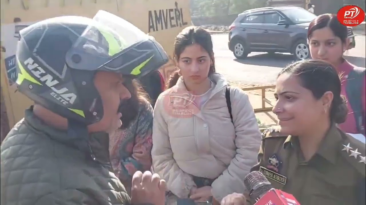 Dysp Sunniya Ashkoor Wani in #action  mode, Apni #suggestion  Comment zaroor Karein