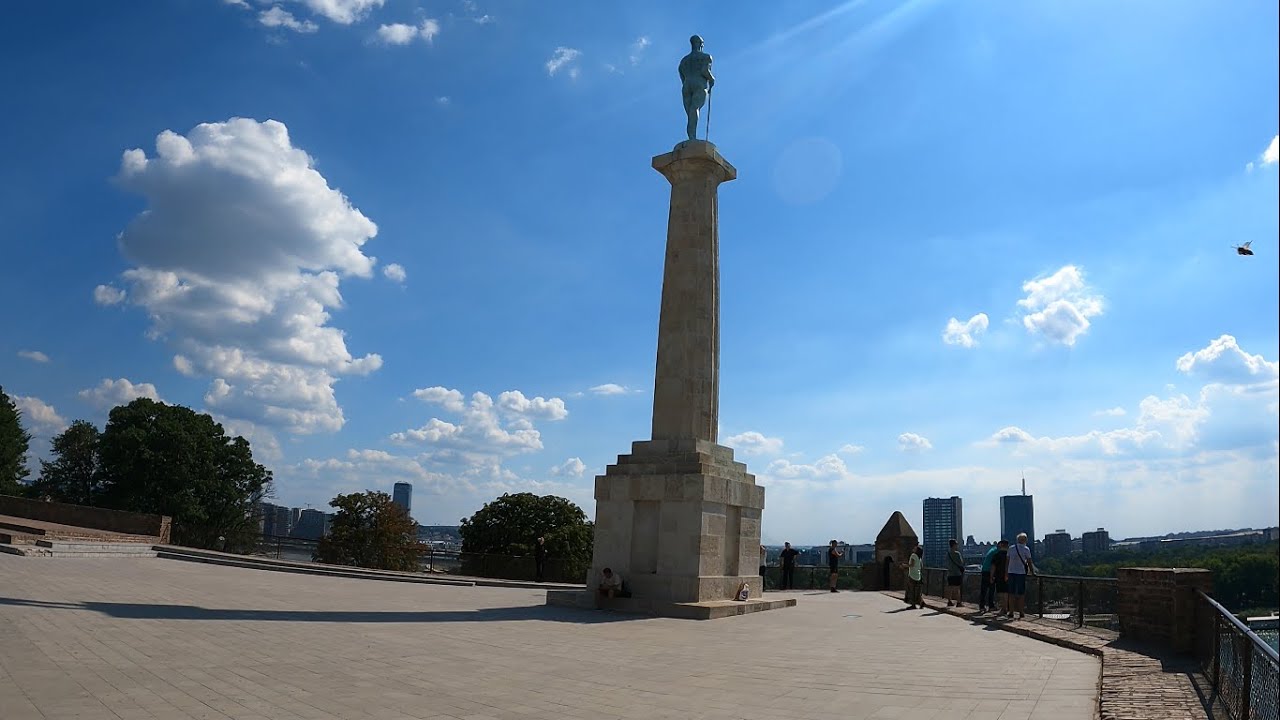 Walking Tour of Belgrade Fortress | Kalemegdan Park | August 2022 | 4k