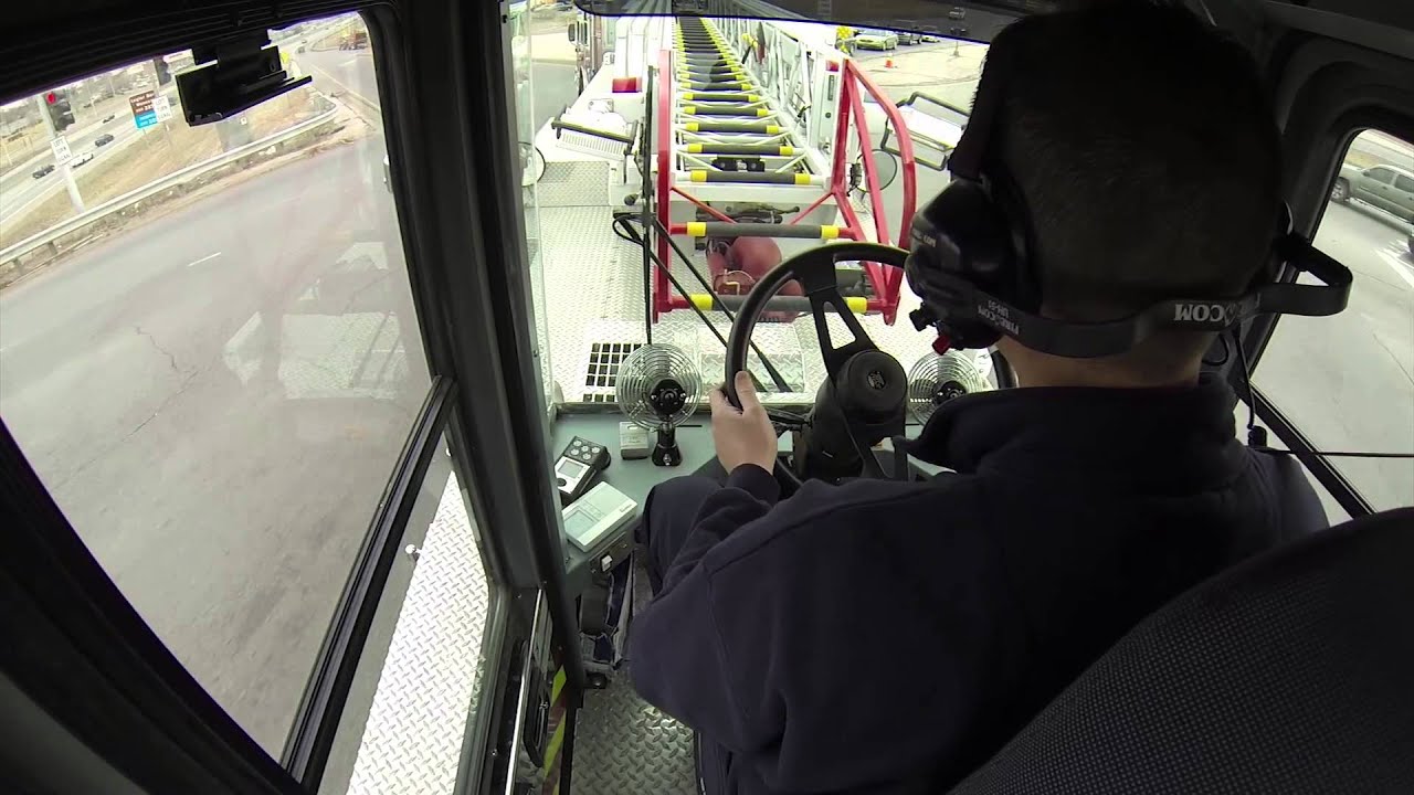 City of Lenexa, Kansas Fire Department Tiller Response (L91)