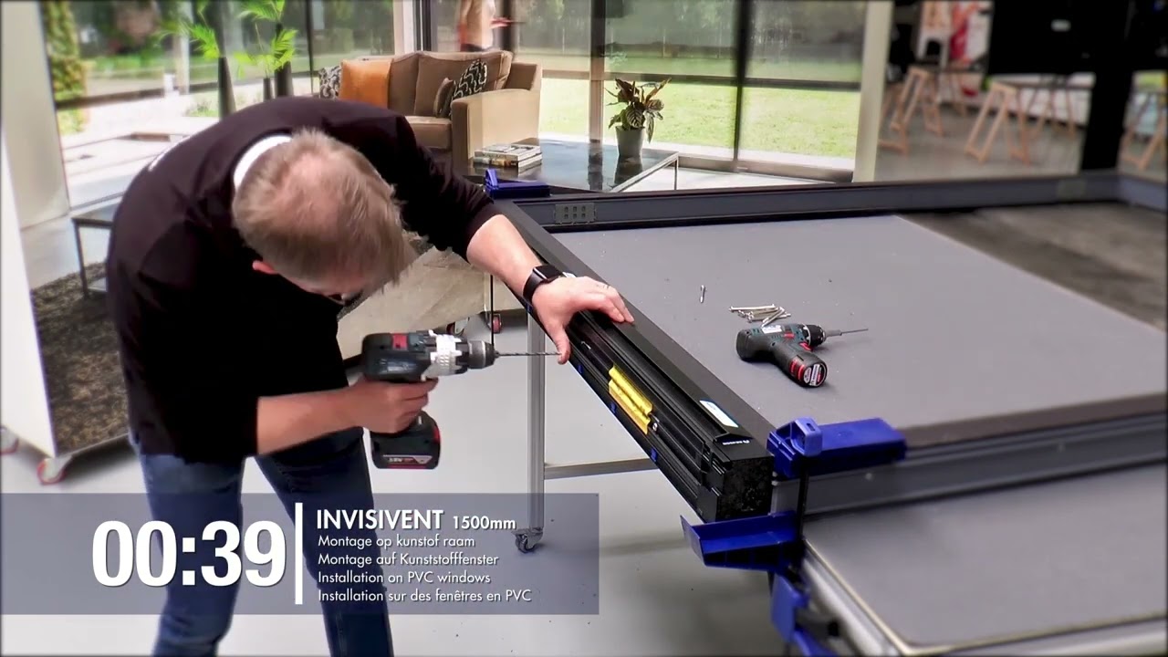 Montage Invisivent Air/Comfort op kunststof raam