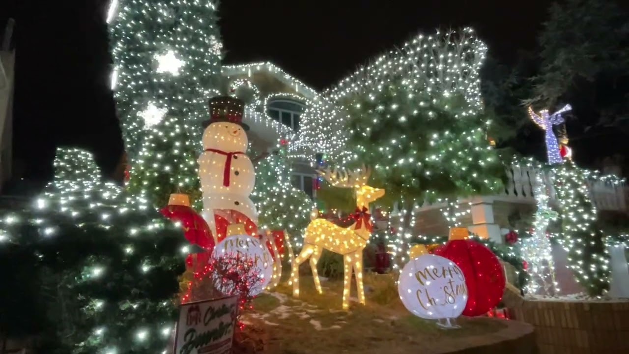 Dyker Highlights Christmas Lightings, Brooklyn 