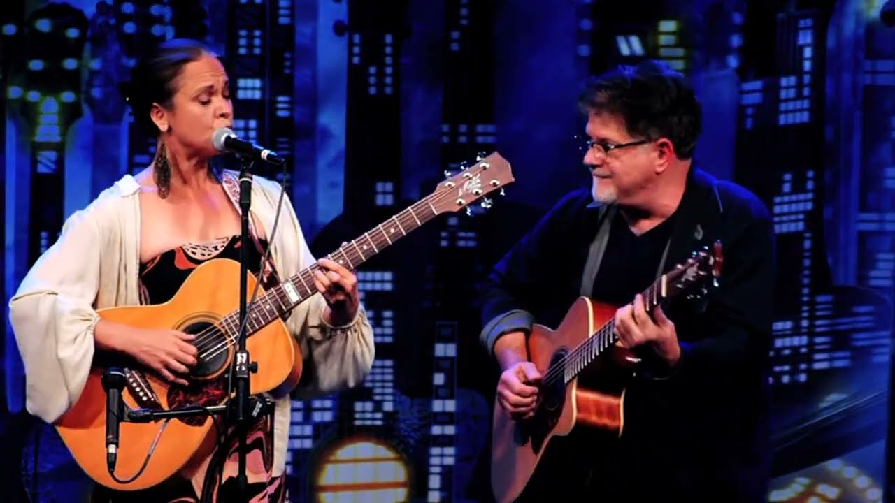 Annie Sellick & Pat Bergeson – When Lights Are Low