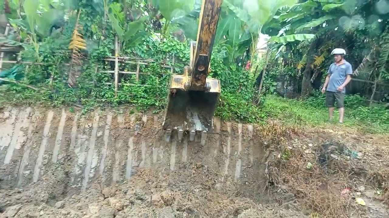 Máy xúc đào