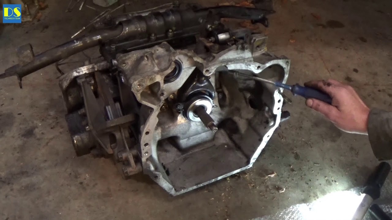 DS-TT: Repairing the clutch, Part 2, Preparations