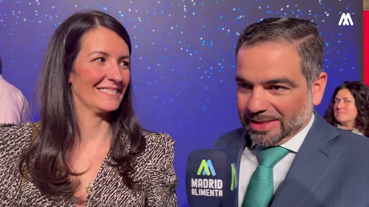 Rocío Aznárez y Carlos de Lemus de Bombonería La Pajarita, Premio Relevo Generacional MadridAlimenta
