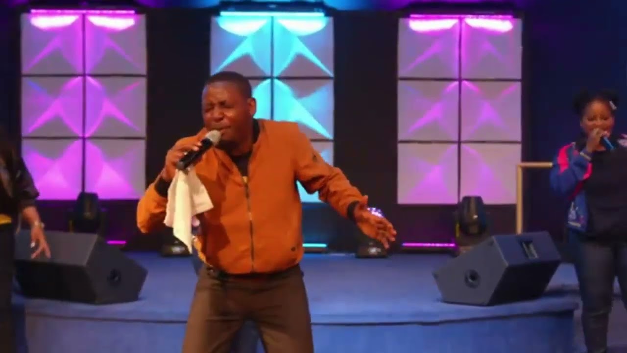 Min Dare David Medley-You are bigger/higher than what people say Jesus, you are good and your mercy