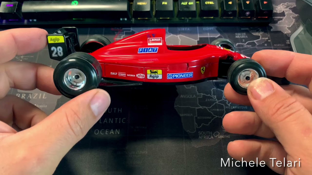 Modellini F1 scala 1/24 : verniciatura cerchi Ferrari 641/2 Bburago