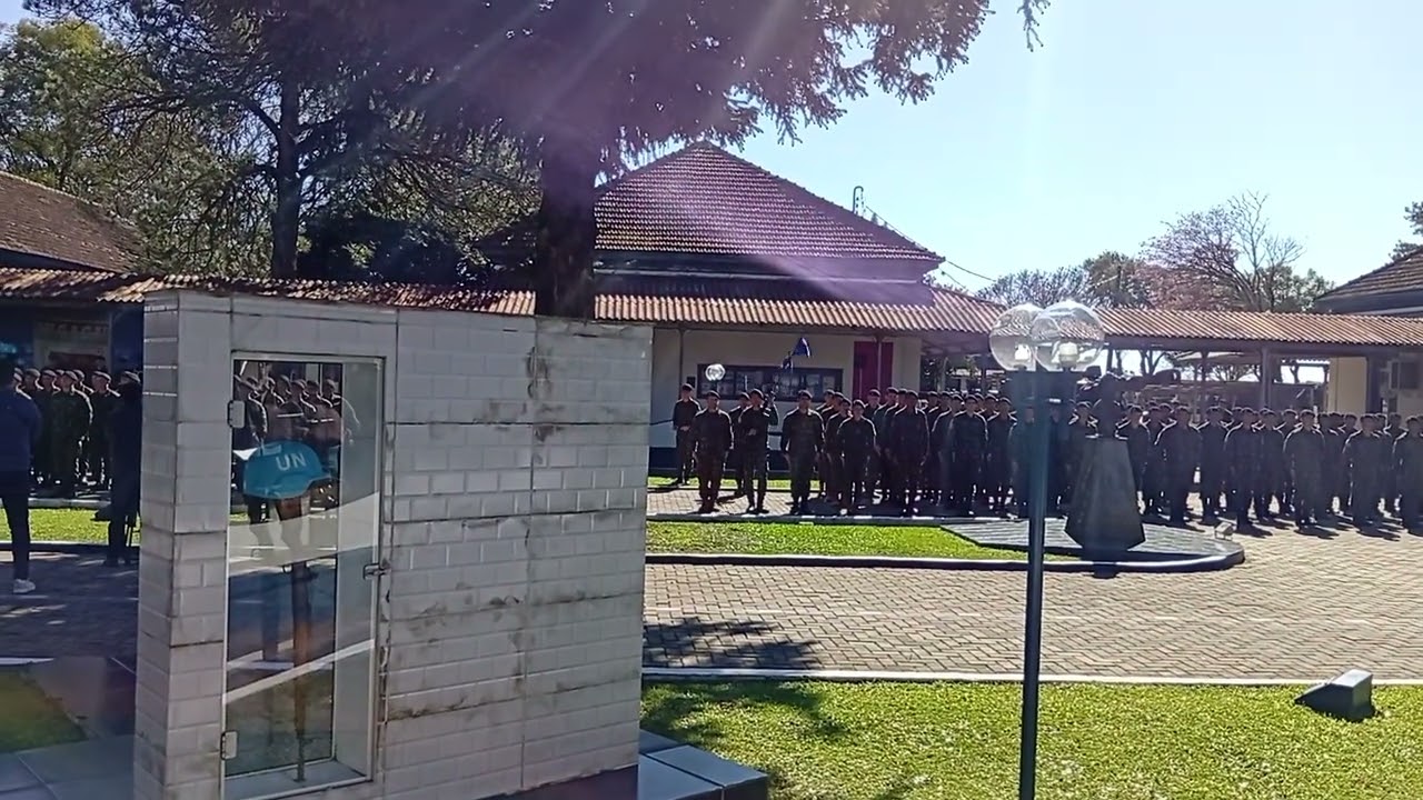 Formatura de juramento a bandeira. Efetivo variável 2025.  #29°GACAP  #BCAD3. Cruz Alta 28/08/2025