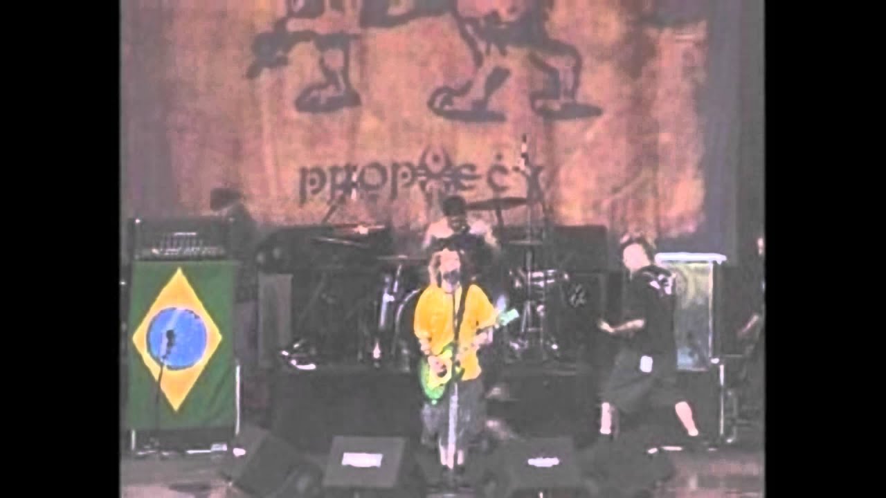 Soulfly Live @ Hultsfred Festival 18th June 2004 HD