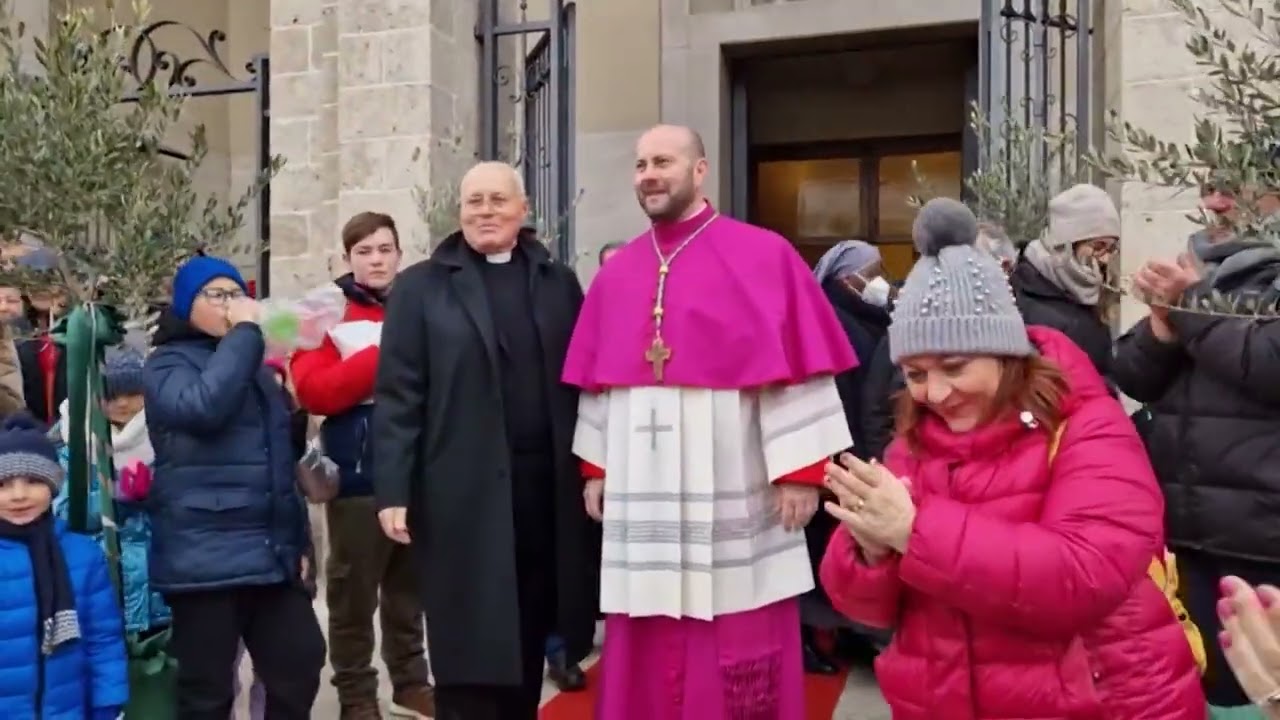 🙏‍‍ SPOSTATA LA MACCHINA DI SANT’ANTONIO 🙏‍‍