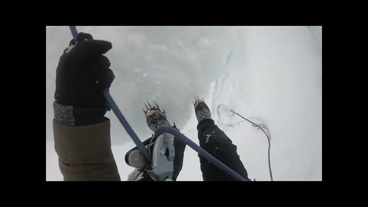 Ice Climbing Shore2025