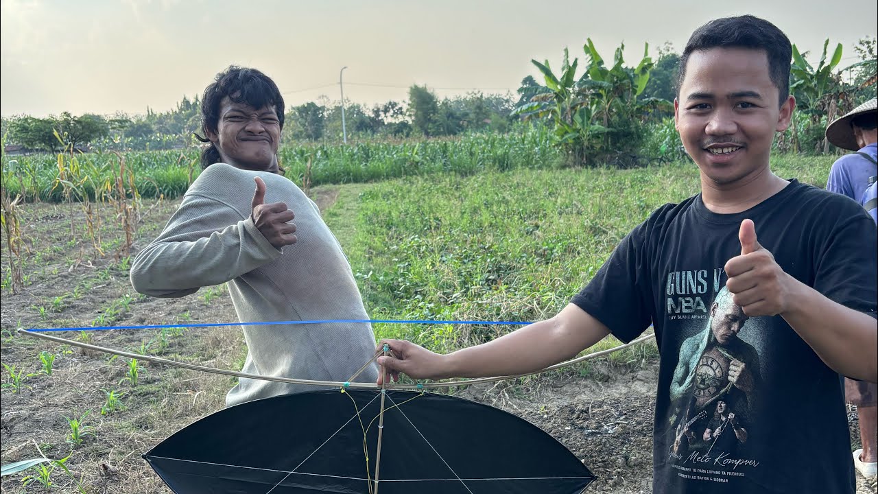 SETTING LAYANGAN RAMRAMAN 1 METER ANGGGINN SOOSSS