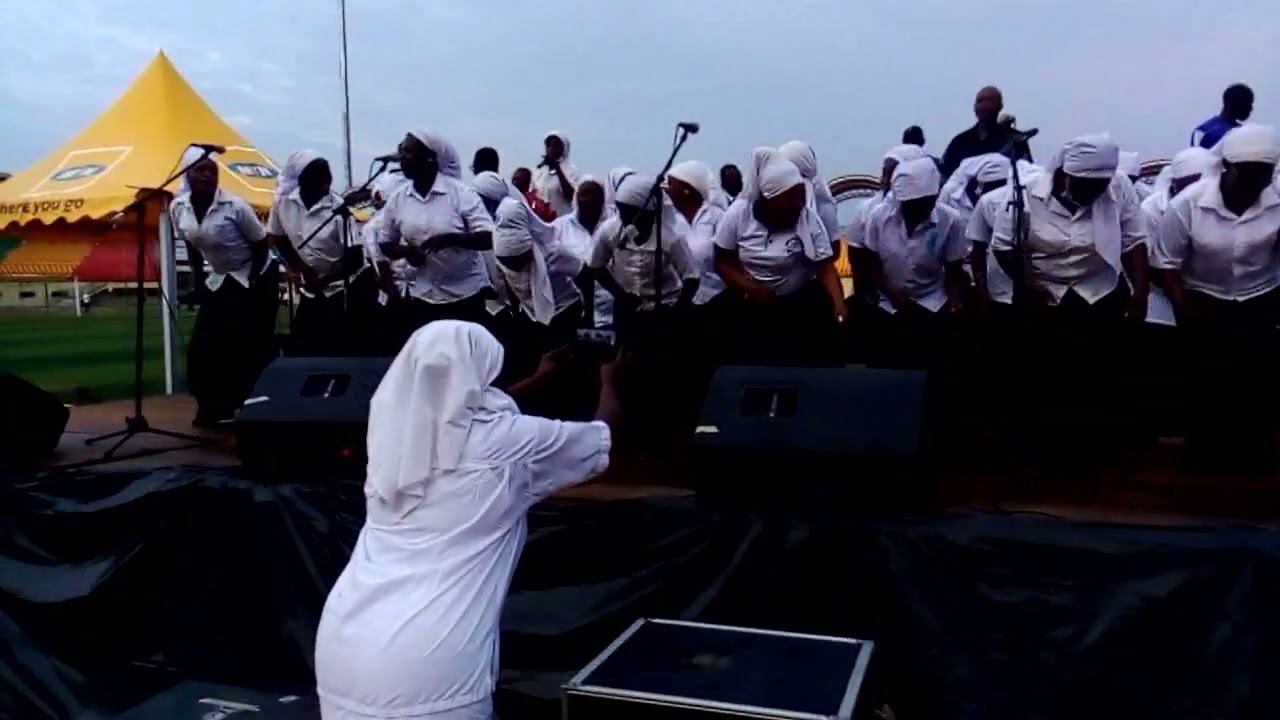 chorale nkembo de ouesso la grande puissance