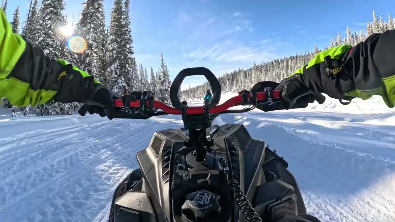 Snowmobiling Rabbit Ears Pass, 1/3/26